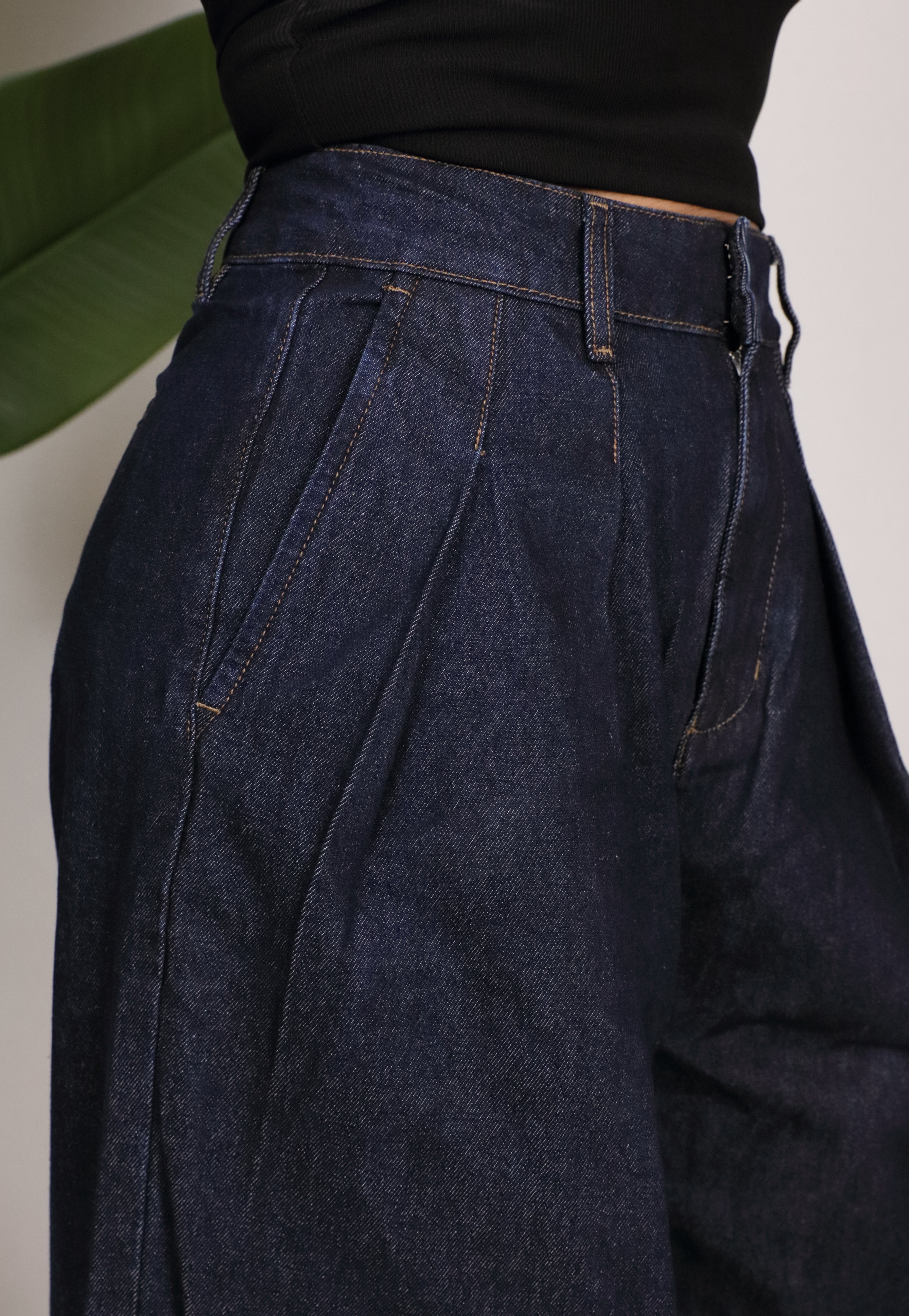 Indigo Sculpt Jeans